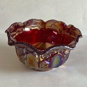 VTG vintage LE Smith Ruby Red Iridescent carnival glass ruffled edge candy dish